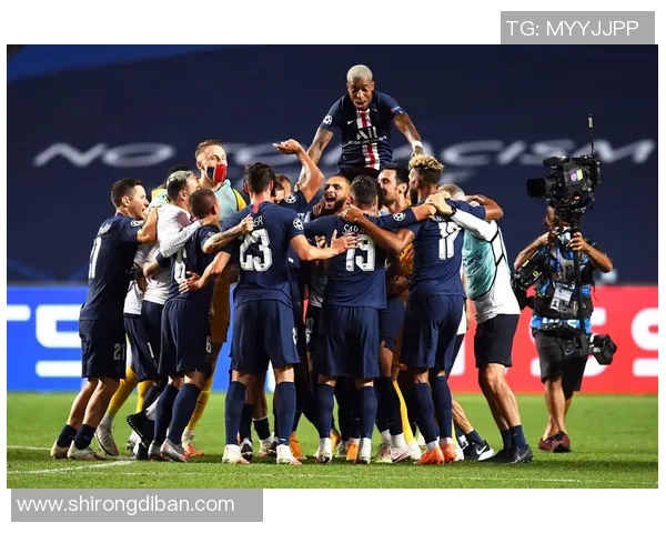 国米与塞维利亚巅峰对决赛前海报展现激情与荣耀