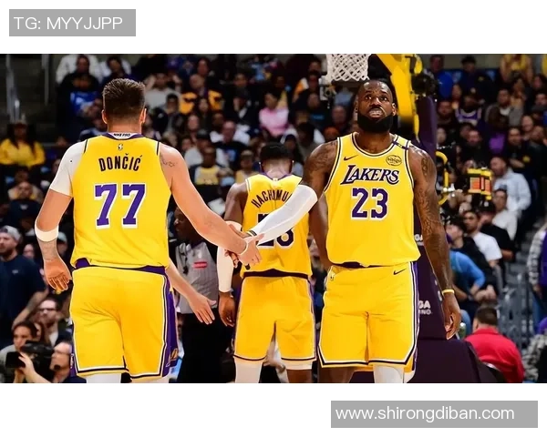 湖人掘金G5精彩对决全场回放重温经典瞬间与赛场激情 湖人掘金G5精彩对决全场回放重温经典瞬间与赛场激情