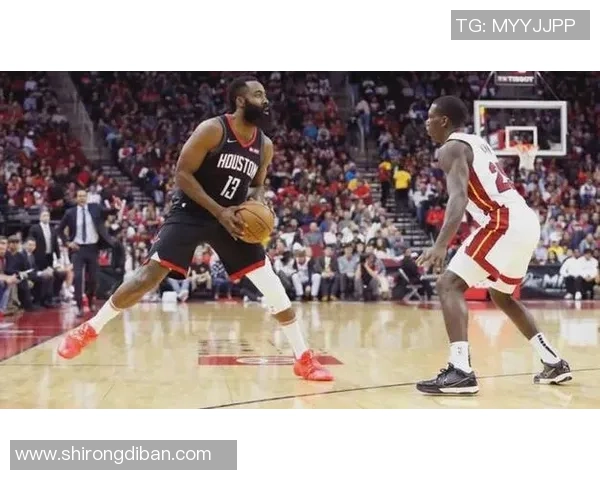 惨遭反转功败垂成,哈登被犯规遭无视,更糟心的还在后头 惨遭反转功败垂成,哈登被犯规遭无视,更糟心的还在后头